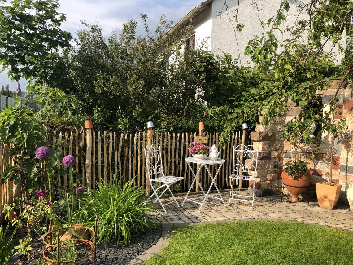 Foto: Garten vor dem Haus