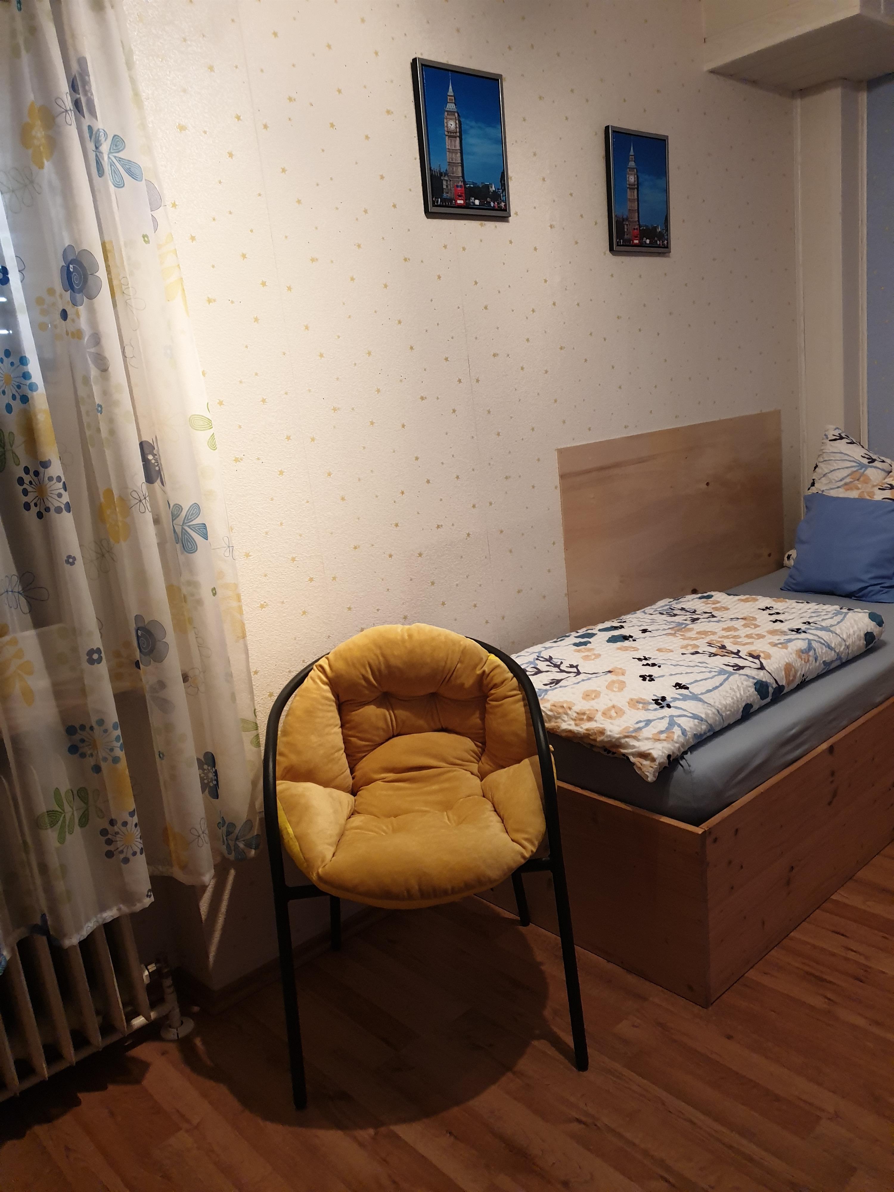 Foto: 2. Schlafzimmer - Sitzgelegenheit