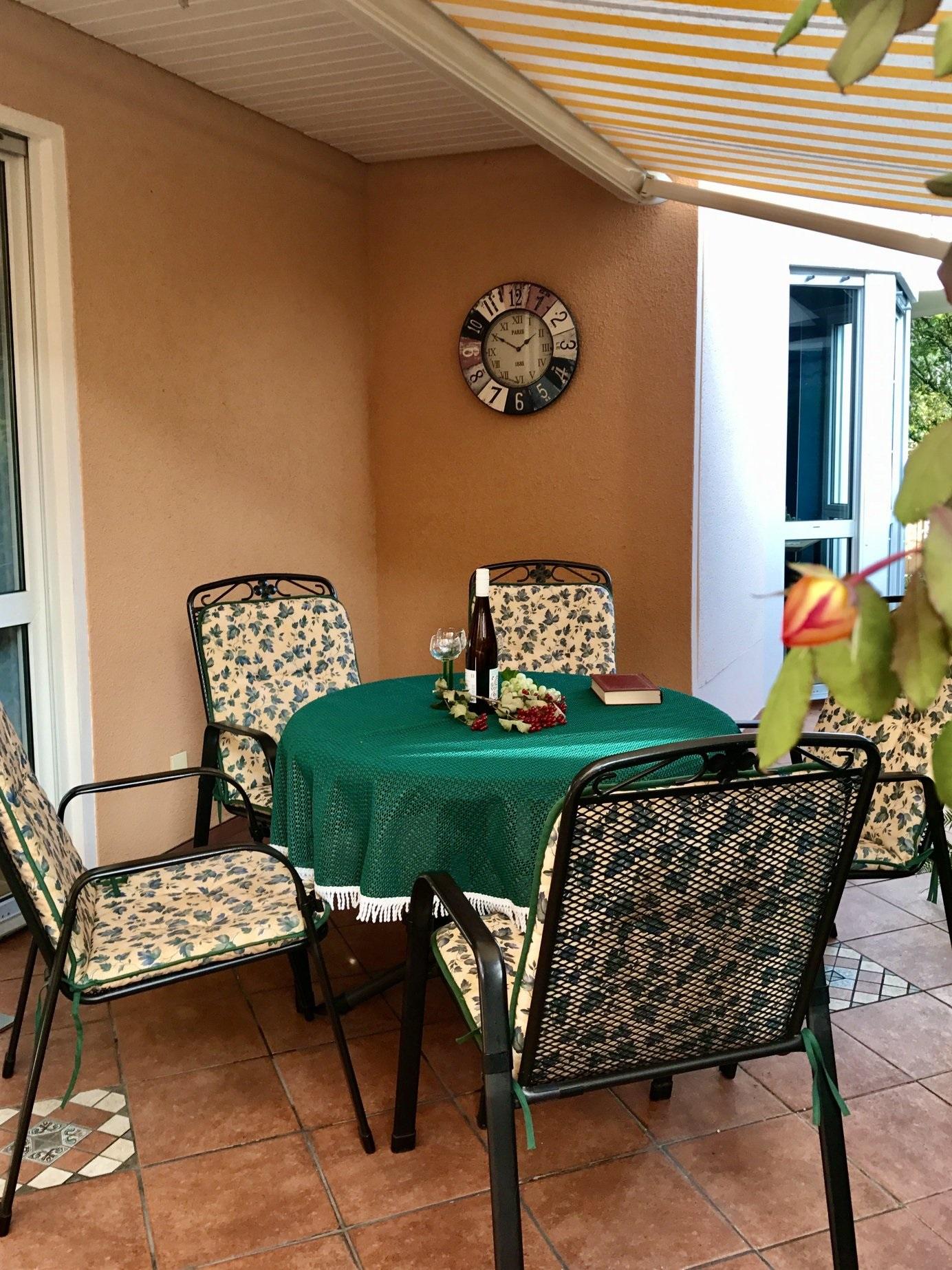 Foto: Terrasse Sitzgelegenheit