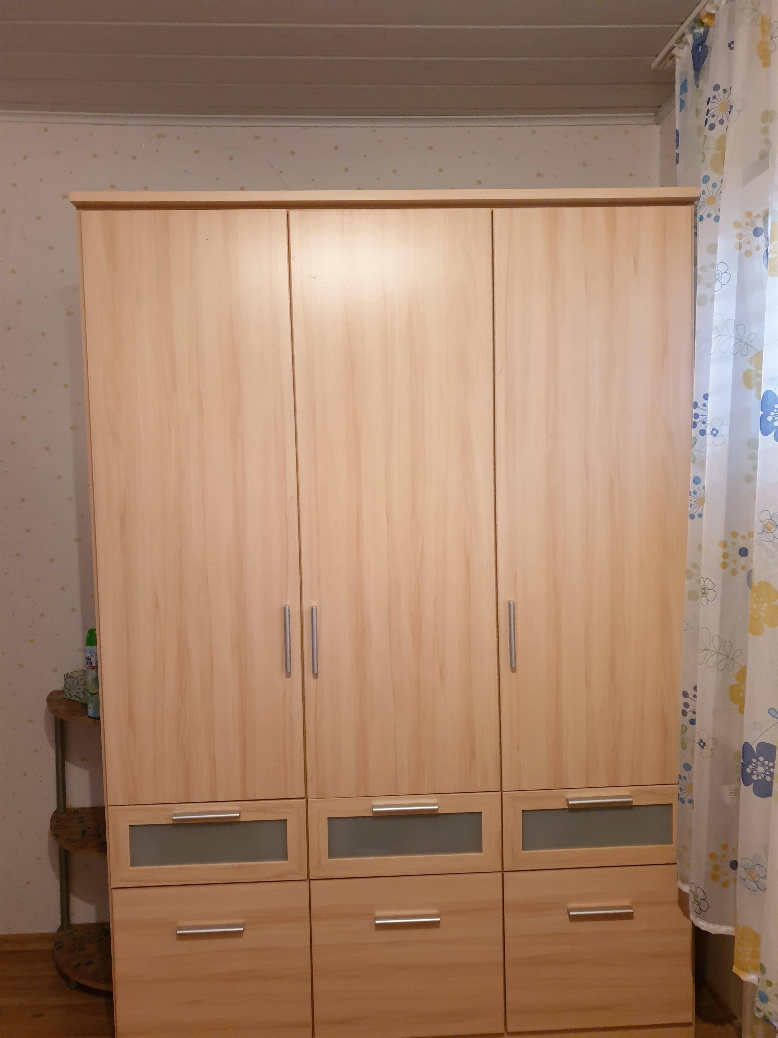 Foto: 2. Schlafzimmer - Kleiderschrank